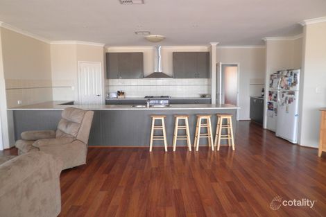 Property photo of 194 Alawoona Circle Bullsbrook WA 6084