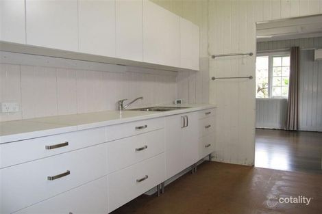 Property photo of 8 Bourne Street Clayfield QLD 4011