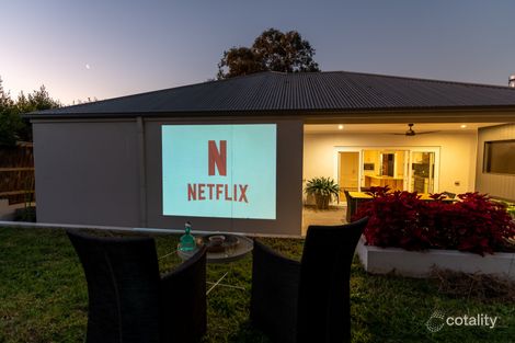 11 Silverwattle Dr, Lyndhurst, VIC 3975