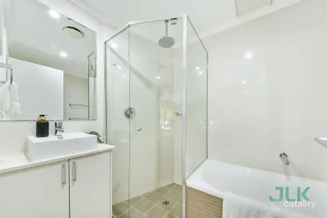 Property photo of 3/1-7 Rowe Street Eastwood NSW 2122
