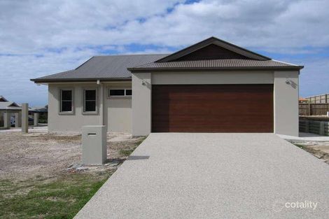 Property photo of 4 Casuarina Drive Molendinar QLD 4214