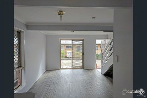 Property photo of 38 Defiance Road Logan Central QLD 4114