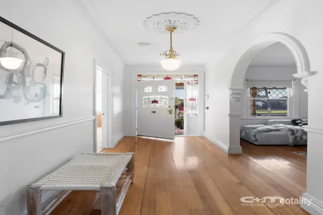 Property photo of 30 Plumpton Avenue Oak Park VIC 3046