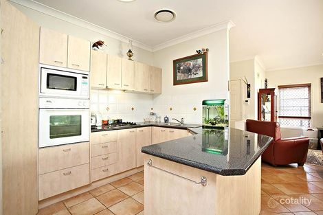 Property photo of 11 Oleander Place Carindale QLD 4152