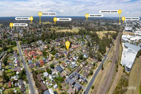Property photo of 24 Waratah Crescent Macquarie Fields NSW 2564