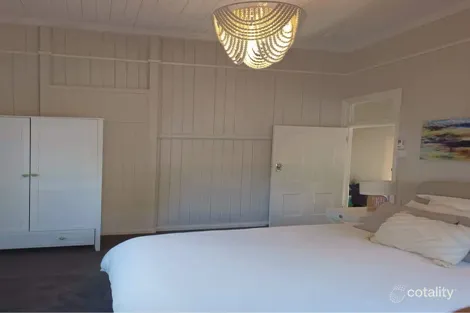 Property photo of 38 Lockhart Street Woolloongabba QLD 4102