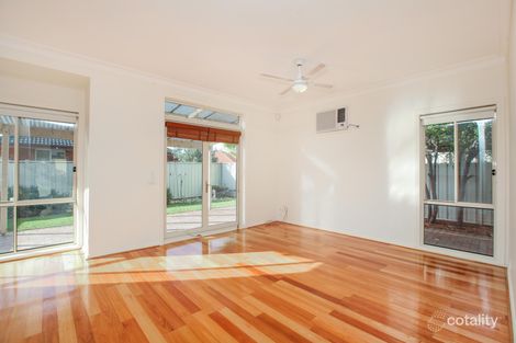 Property photo of 17 Daintree Retreat Caroline Springs VIC 3023