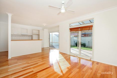 Property photo of 17 Daintree Retreat Caroline Springs VIC 3023