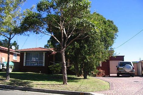 44 Polock Cres, Albion Park, NSW 2527