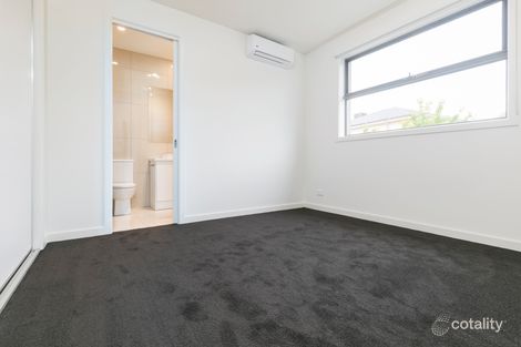 Property photo of 2/1 Howden Street Oakleigh East VIC 3166