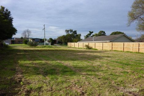 Property photo of 76 First Avenue Rosebud VIC 3939