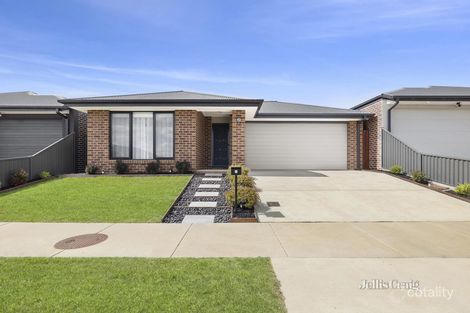 Property photo of 7 Bowerbird Grange Winter Valley VIC 3358