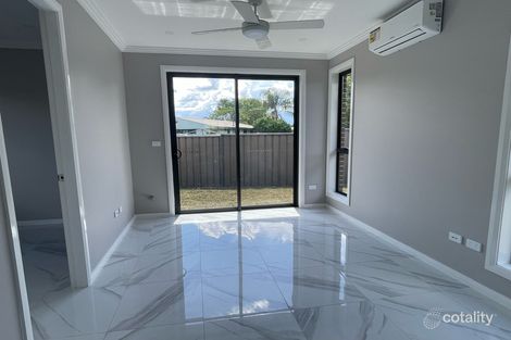 Property photo of 19 Aitape Crescent Whalan NSW 2770