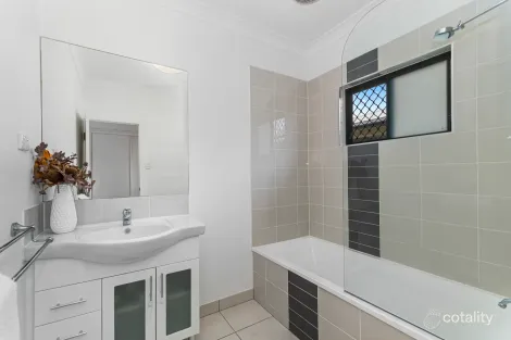 Property photo of 8 Milkwood Crescent Bohle Plains QLD 4817