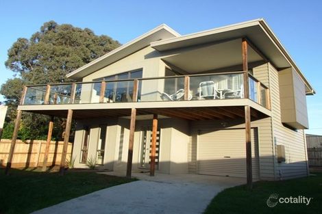 2/265 Settlement Rd, Cowes, VIC 3922