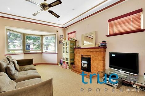 Property photo of 12 Duchess Avenue Rodd Point NSW 2046