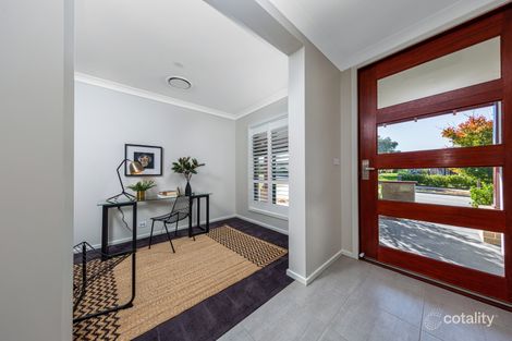 Property photo of 18 Graziers Road Googong NSW 2620