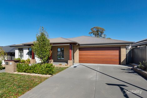 Property photo of 18 Graziers Road Googong NSW 2620
