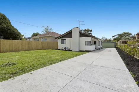 Property photo of 82 Warranilla Avenue Rosebud VIC 3939