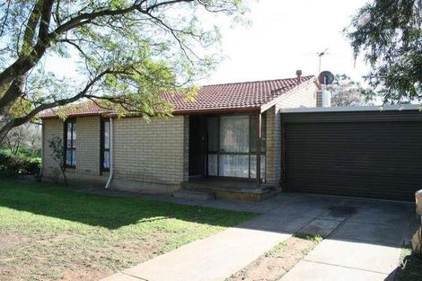 25 Doongara Cres, Munno Para, SA 5115