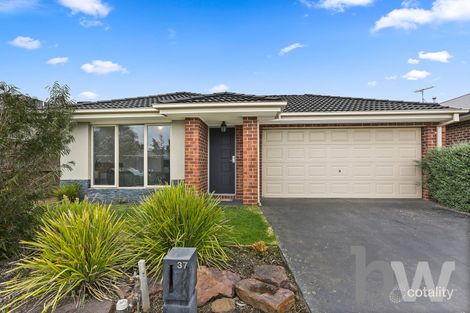 37 Marimba St, Lara, VIC 3212