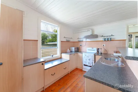 Property photo of 7 Leichhardt Street Katoomba NSW 2780