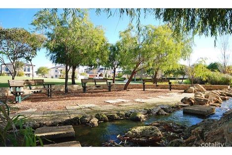 Property photo of 36 Roselea Boulevard Stirling WA 6021