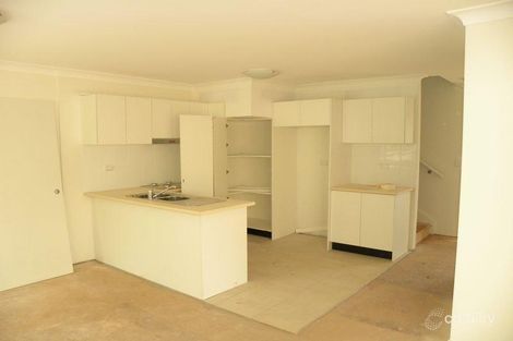 Property photo of 1/8 Heron Close Watanobbi NSW 2259
