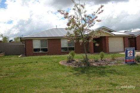 2 Madin Pl, Estella, NSW 2650