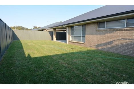 76 Clinton Way, Hamlyn Terrace, NSW 2259