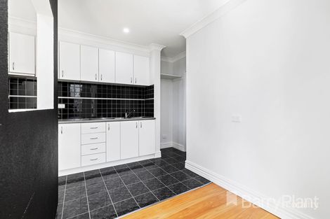 Property photo of 7/3 Drummartin Street Albion VIC 3020