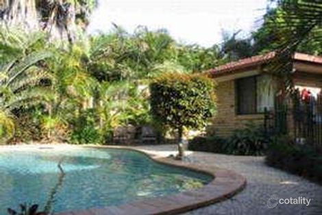 Property photo of 30 Kewarra Street Kenmore QLD 4069