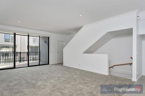Property photo of 11 Steel Walk Maidstone VIC 3012