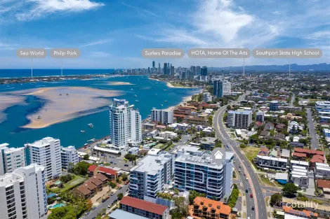 317/19 Imperial Pde, Labrador, QLD 4215