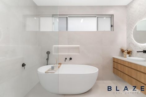 Property photo of 33 Rowley Street Smithfield NSW 2164