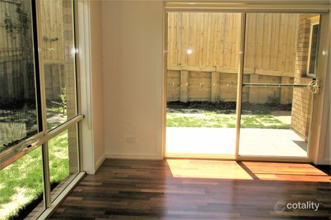 Property photo of 2/127 Bogong Avenue Glen Waverley VIC 3150