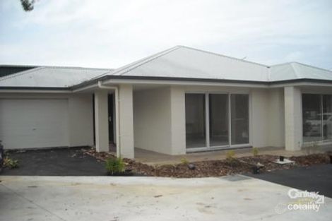 Property photo of 2/30 Helen Street Mount Hutton NSW 2290