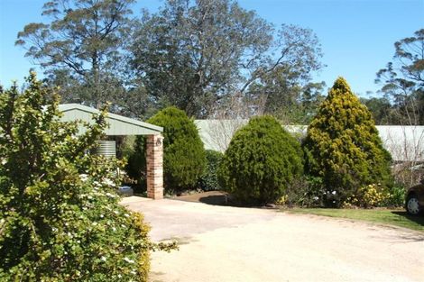 33 Skyline Dr, Blue Mountain Heights, QLD 4350