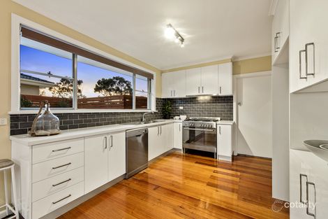 Property photo of 1/119 Willow Bend Bulleen VIC 3105