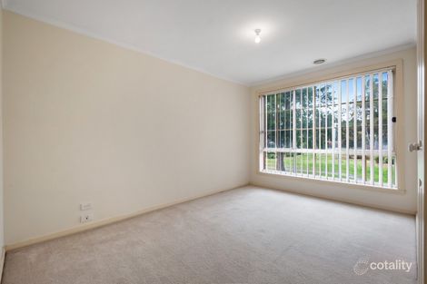 Property photo of 22 Belmont Way Mill Park VIC 3082