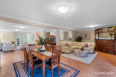 Property photo of 15 Estate Place Holland Park West QLD 4121