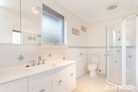 Property photo of 18 Greenwoods Close Dingley Village VIC 3172