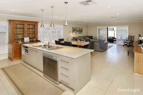 Property photo of 12 Softwood Drive Mernda VIC 3754