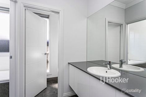 Property photo of 5 Bowen Court Ottoway SA 5013