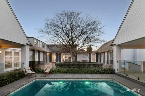 Property photo of 10 Layton Crescent Newtown VIC 3220