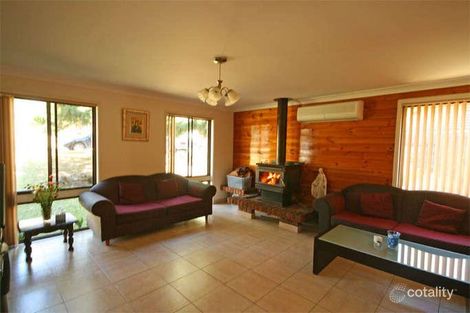 Property photo of 8 Hakea Crescent Galston NSW 2159