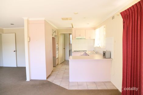 Property photo of 22 Hothlyn Drive Craigieburn VIC 3064