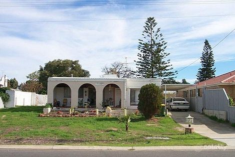 11 Challenger Rd, Madora Bay, WA 6210