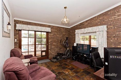 Property photo of 12 Traylen Road Bayswater WA 6053