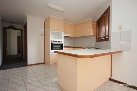 Property photo of 4 Tarwin Place Meadow Heights VIC 3048
